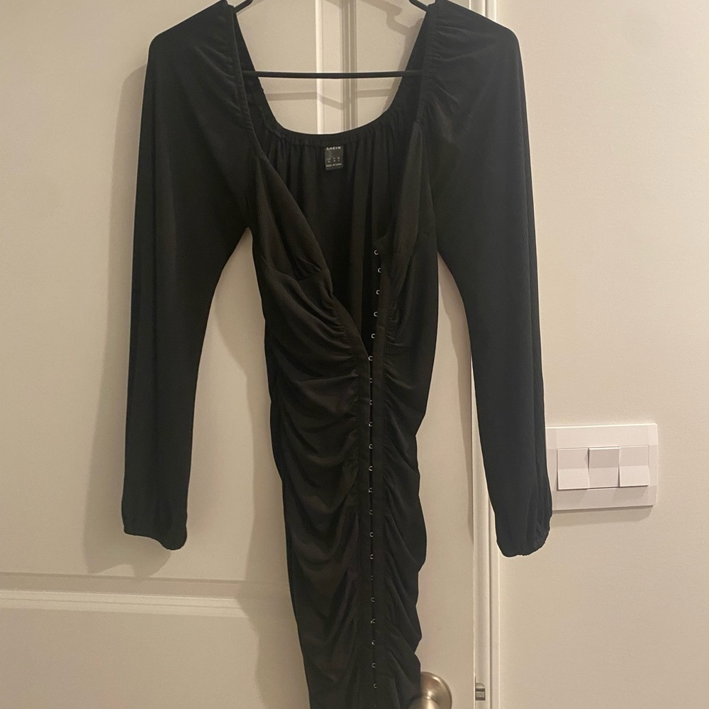 SHEIN Black Ruched Long Sleeve Bodycon Dress